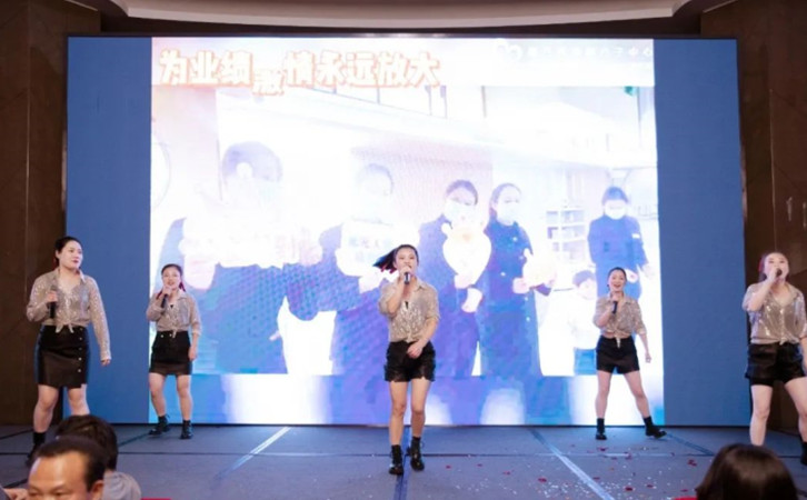 2023年禧月薈月子中心的年度總結(jié)表彰大會，也太精彩了14
